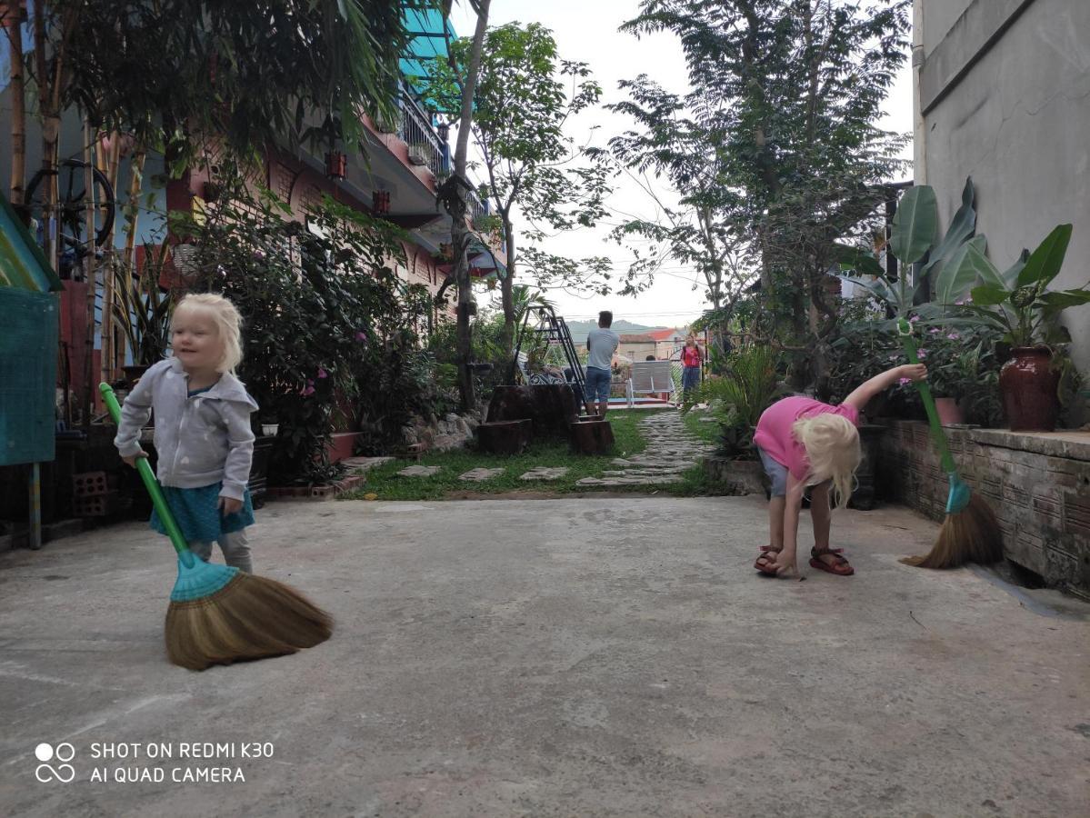 Vu'S Homestay Фонгня Экстерьер фото